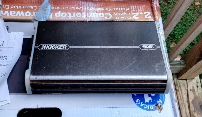 kicker dx1000.1 mono subwoofer amplifier