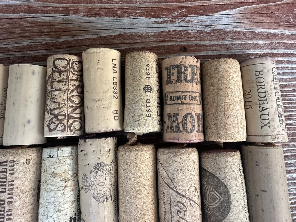 50 Wine Corks Used