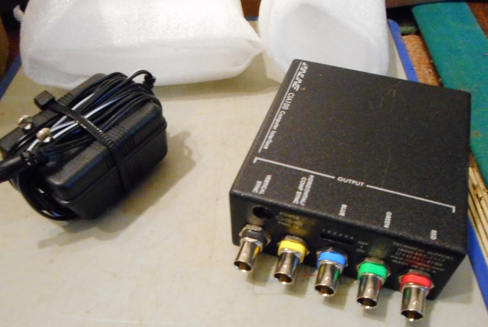 EXTRON INLINE CIA100 VIDEO ANALOG INTERFACE ,HIGH RESOLUTION NIB