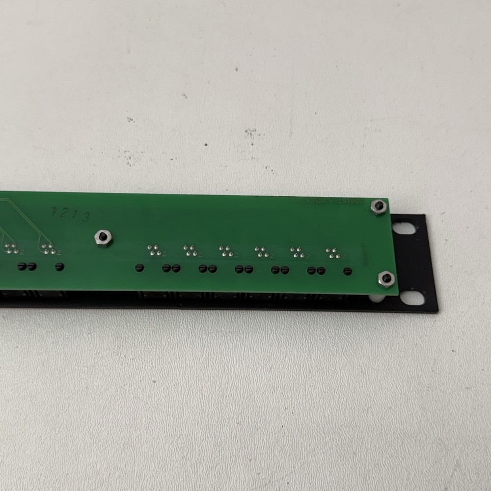 AMP Netconnect 556189-1 24-Port Single-Pair CAT 3 Cable Patch Panel