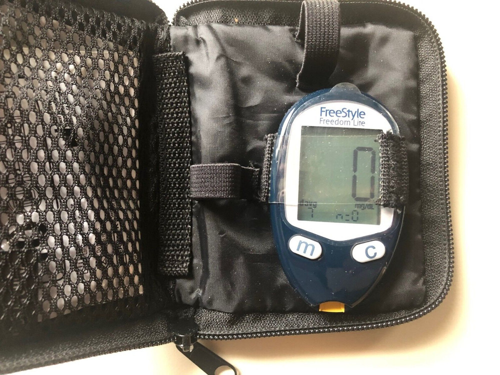 Freestyle Freedom Lite Meter Only with Case