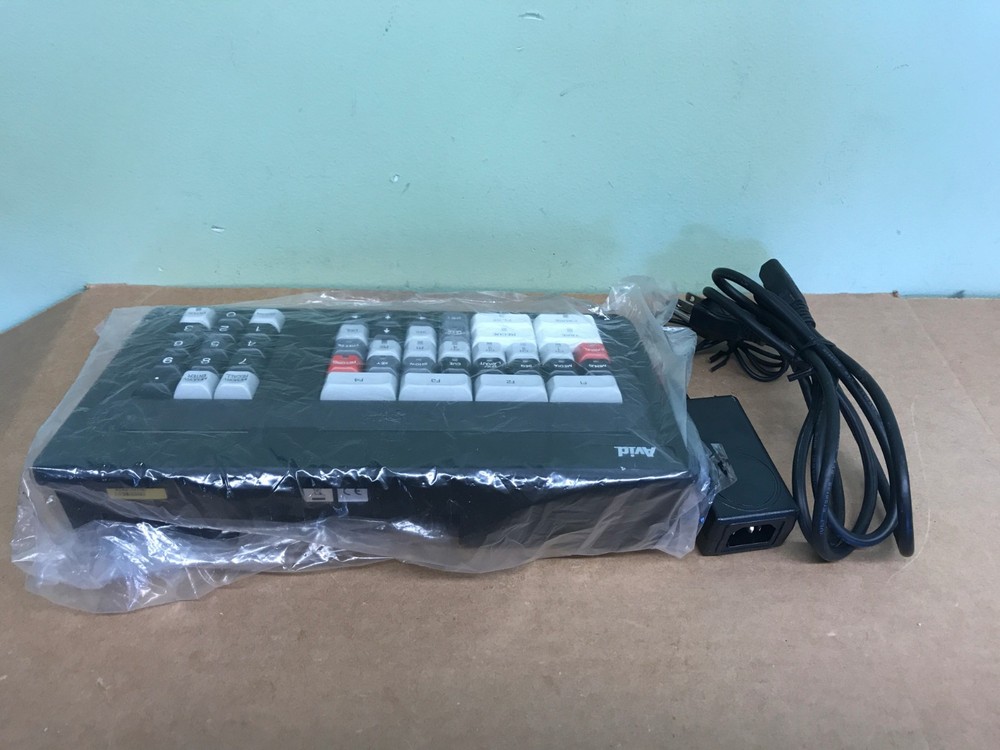 AVID THUNDER SHOTBOX 7020-03582-01 A