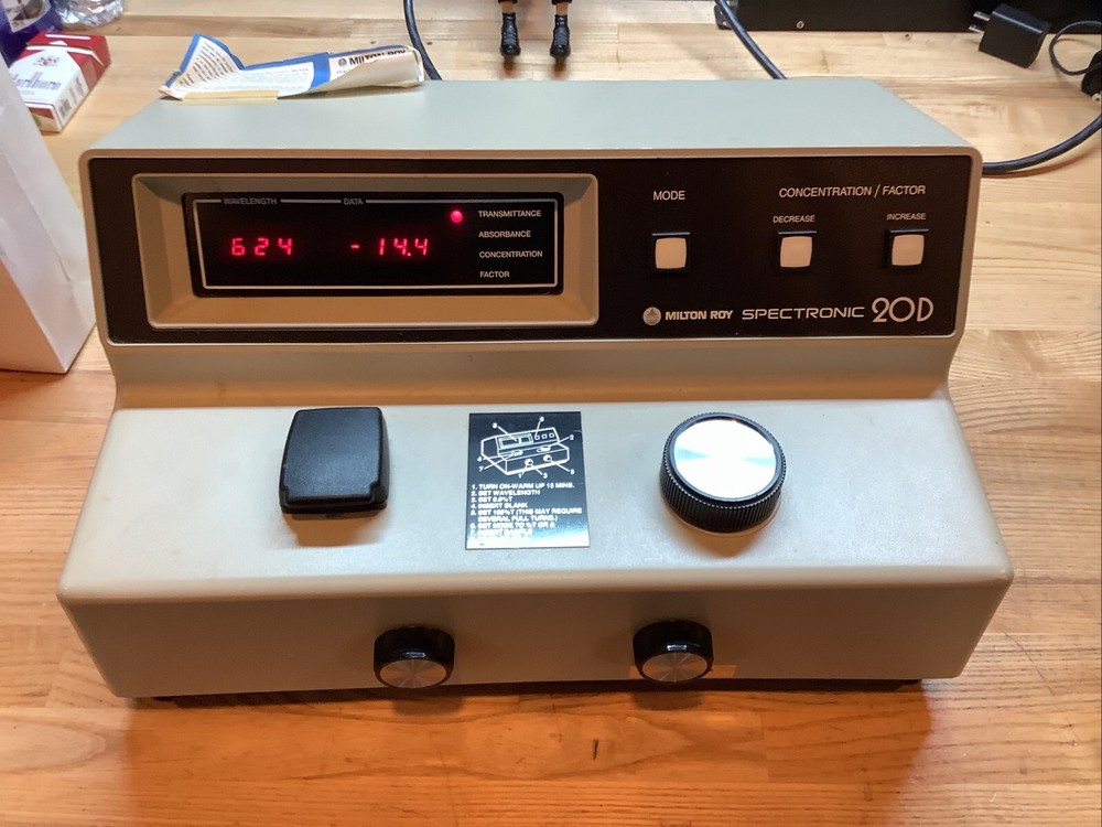 Spectronic 20D Digital Spectrophotometer