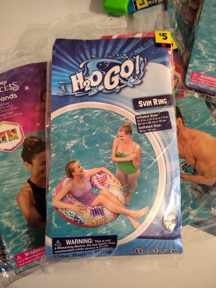 18 Piece Swimming Accessories