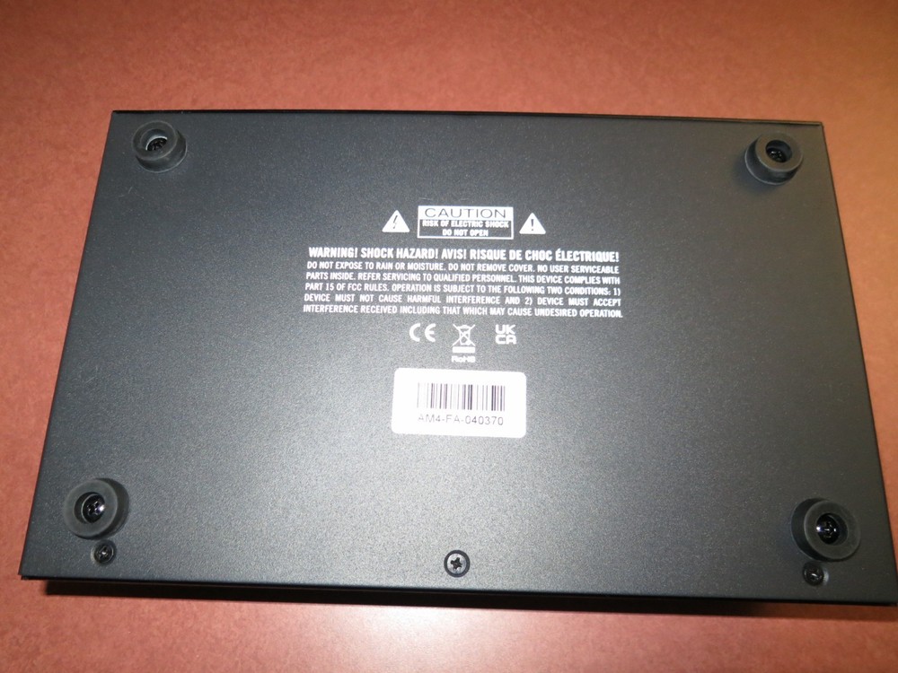 Fractal Audio Systems AM4 Amp Modeler + Multi-Effects Unit