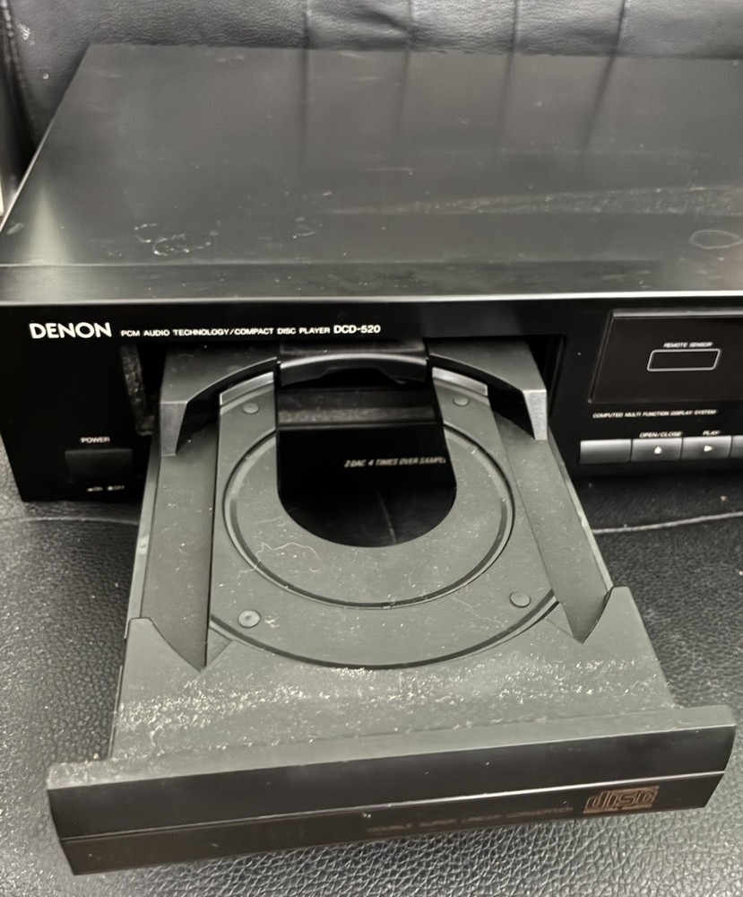 Denon DCD-520 PCM CD Player Digital Audio Untested Powers On No Remote