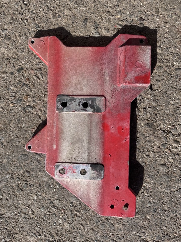 Cummins ISX15 Engine Bracket 3683914