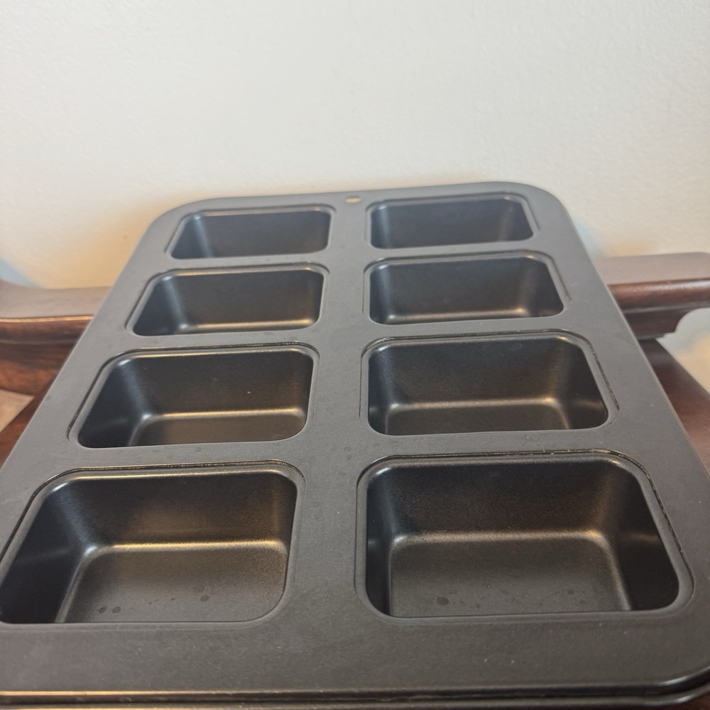 8 Cavity Nonstick Mini Loaf Nonstick Baking Pan 8 Mini Loaves