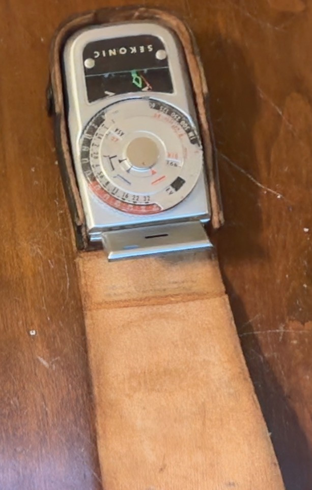 Sekonic Photographic Light Meter. Silver in Original Case.