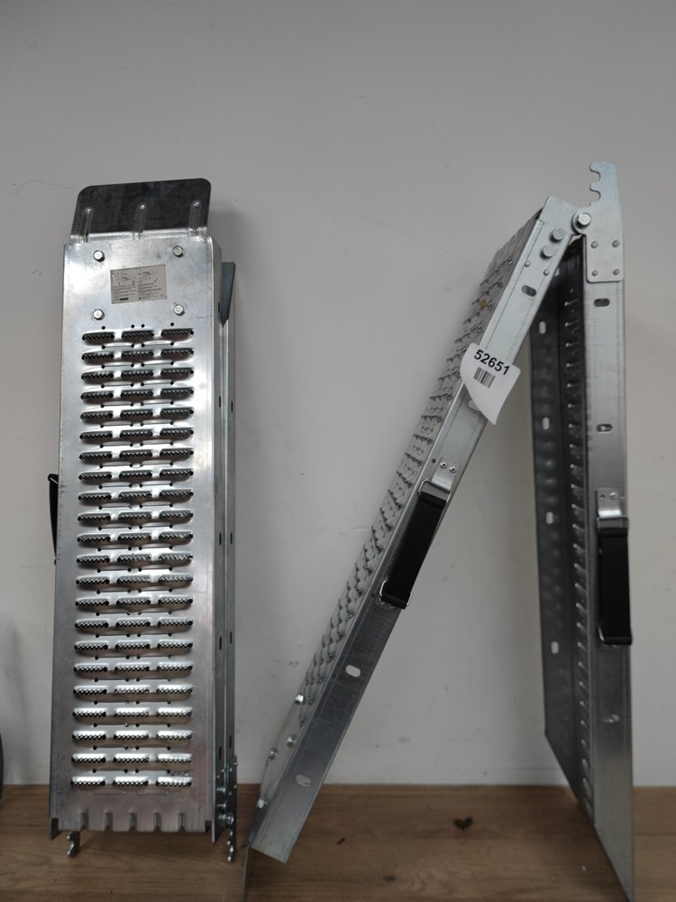 Foldable Mobility Ramp
