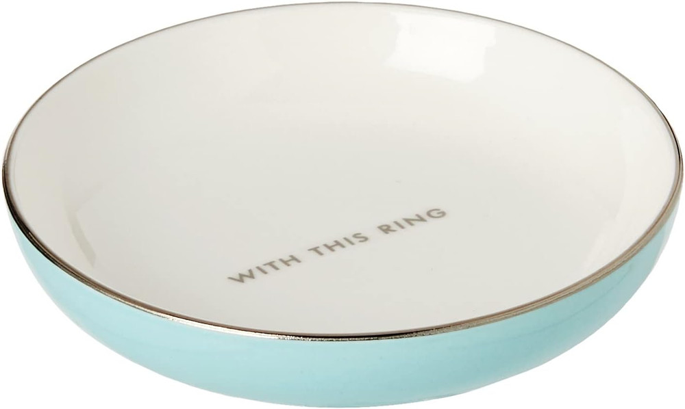New York Take the Cake Ring Holder