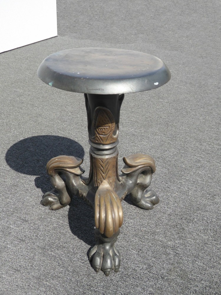 Vintage Solid Bronze Oriental Asian Foo Dog Claw Feet Stool