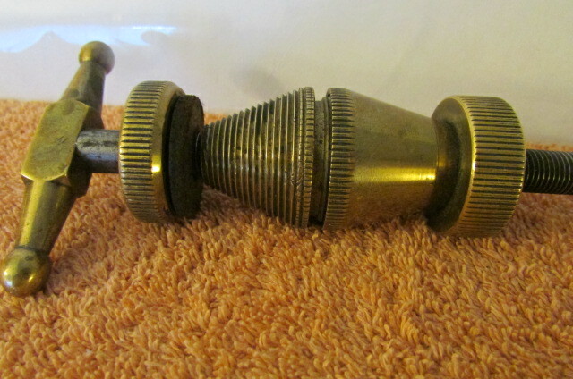 VINTAGE RG HAWK PLUMBING EXTRACTOR