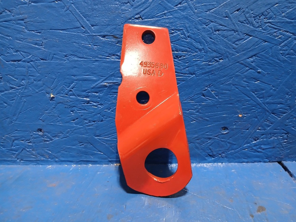 CUMMINS ISL ENGINE LIFTING BRACKET 4935680 - 51579