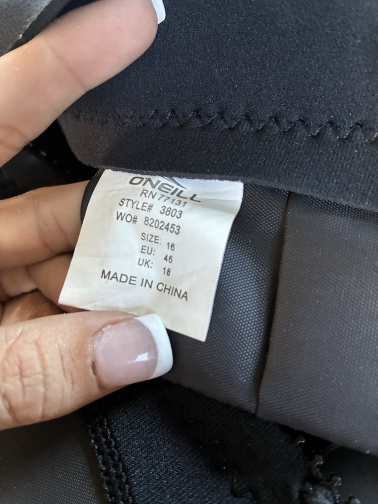 O'neill wetsuit size 16 (Shorty) spring suit 2MM