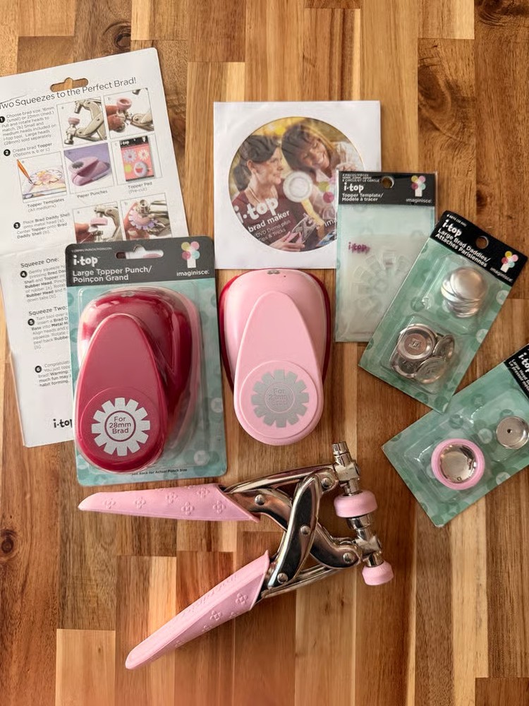 iTop Custom Brad Maker with Punches and Brad Daddies