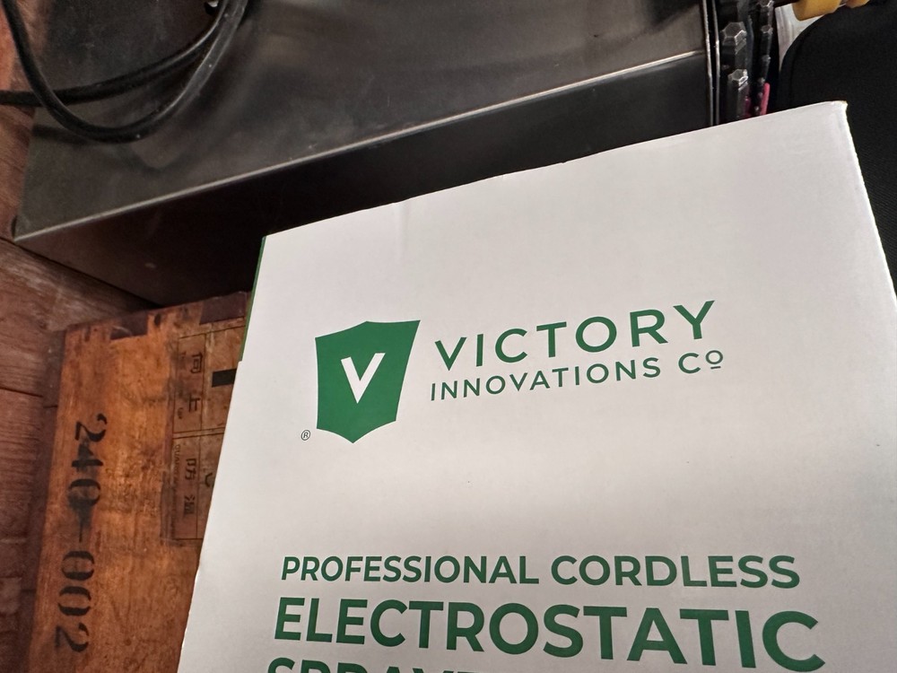 Victory CP200ESK Electrostatic Sprayer Kit w/Bag - NEW