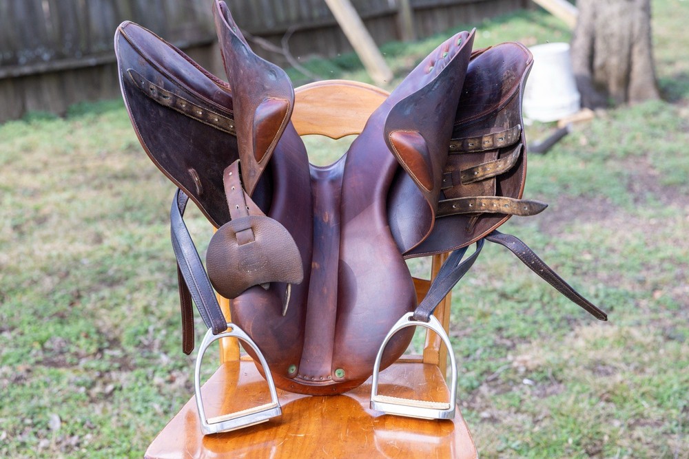 17" Devoucoux Biarritz Saddle Calf with D3D panels