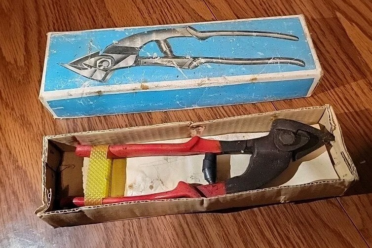 ¾ Inch Strap Shear (Vintage)