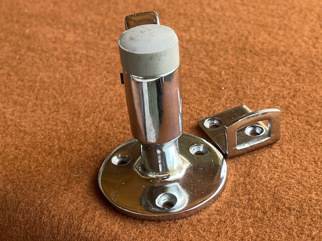 Chrome Plated Brass Door Stop & Catch