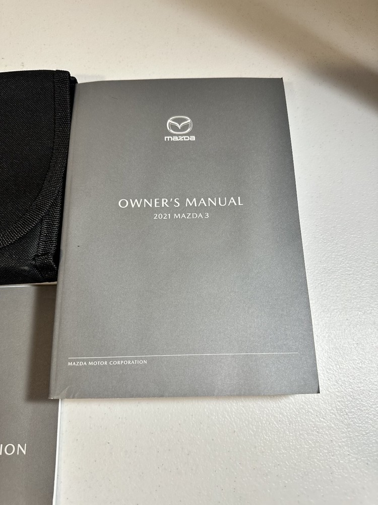 2021 Mazda 3 Owner's Manual Set