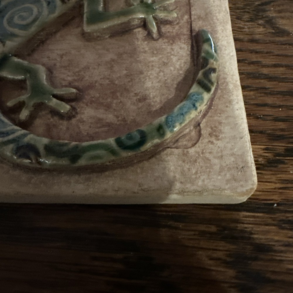 Northfire Studio Gecko Art Decorative Tile