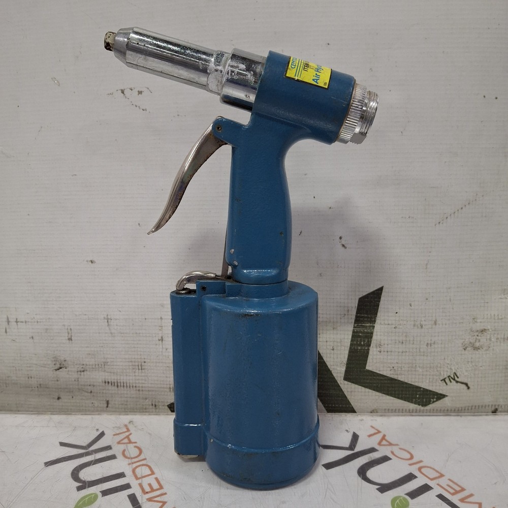 Central Pneumatic Air Hydraulic Riveter
