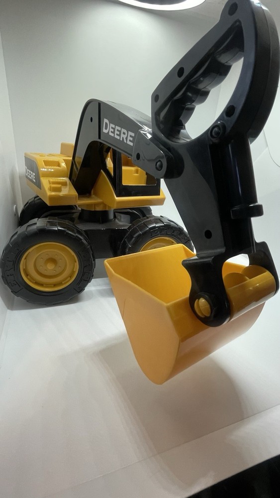 John Deere Big Scoop Construction Excavator