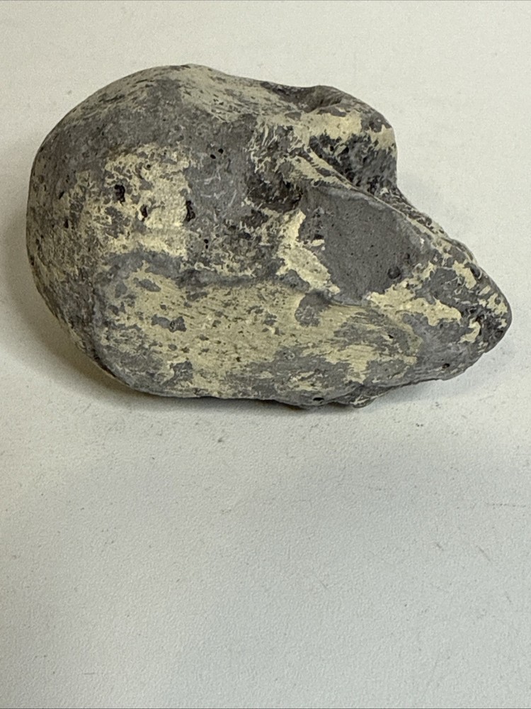 Mini Stone? Skull 1.75” High Halloween Decor