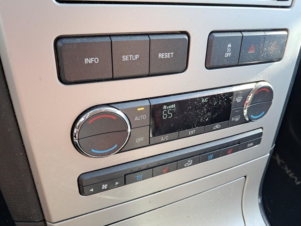 MKX 2008 Glove Box 4830281