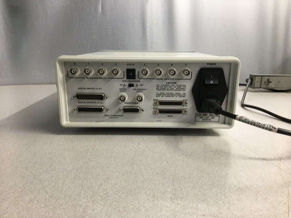 Axon Instruments Digidata 1322A 16 Bit Data Acquisition System