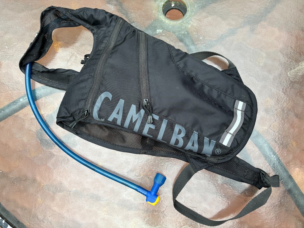 Camelback Hydrobak 50 Oz Black & Granite 1.5L Hydro Backpack