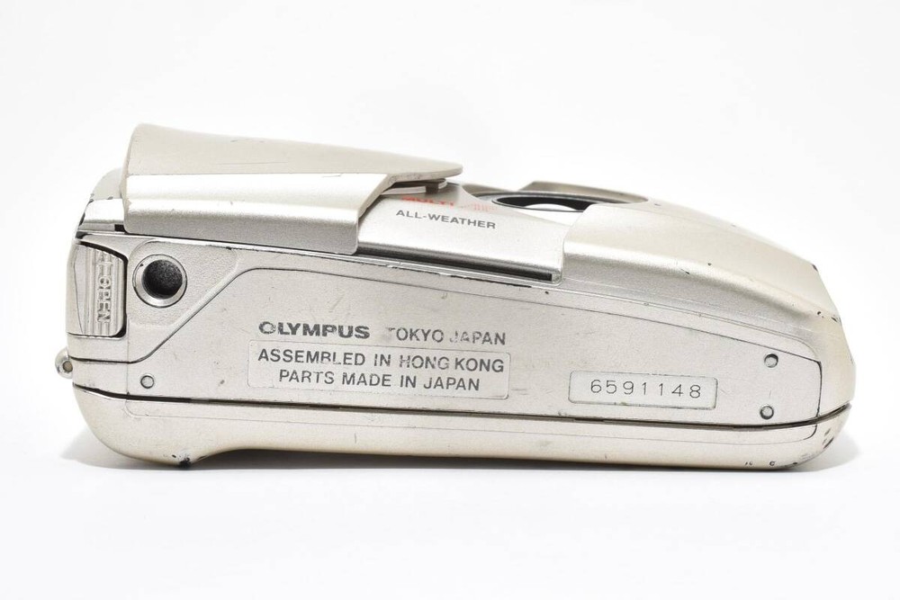 OLYMPUS μ II film camera
