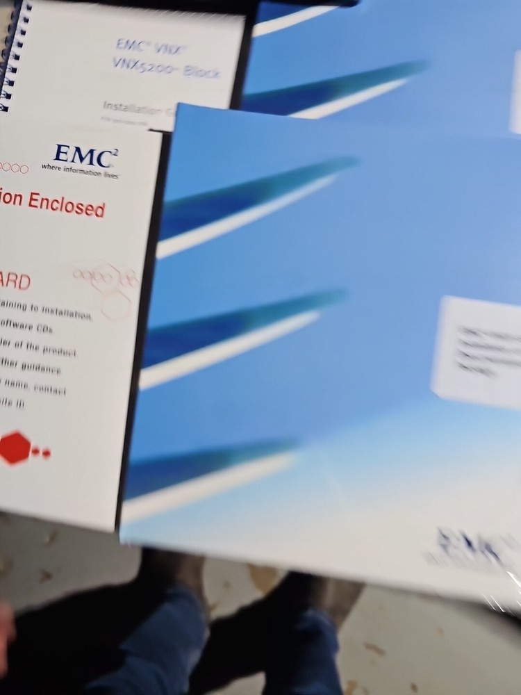 EMC VNX5200 software kit. #y21