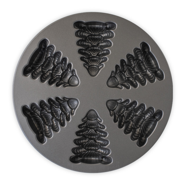 Nordic Ware Evergreen Tree Cakelet Pan