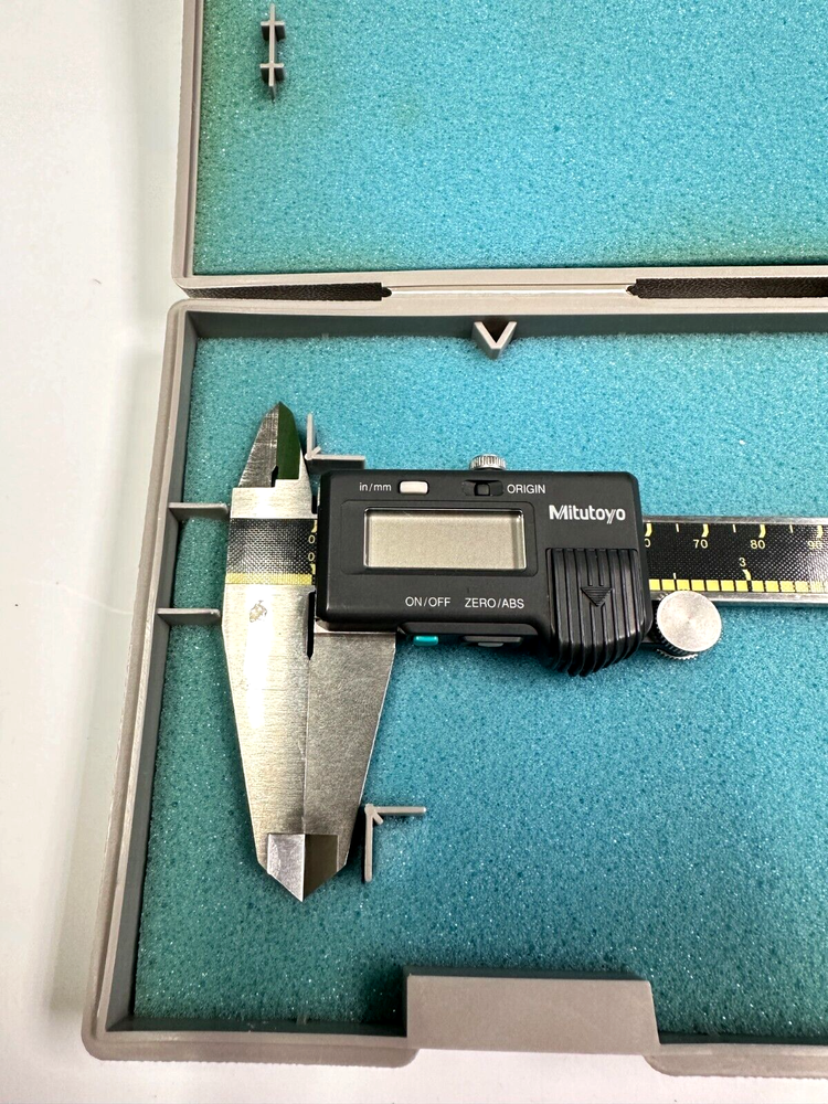 MITUTOYO ABSOLUTE DIGIMATIC 8 in 500-197