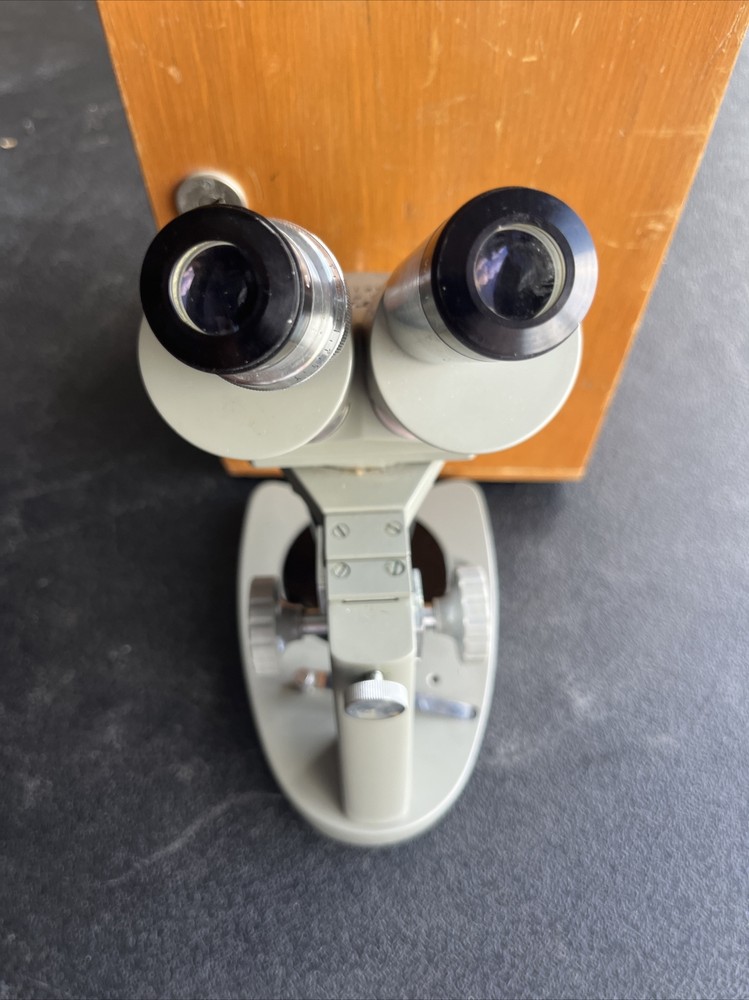 Vintage Unitron MSF 49165 Microscope with Case