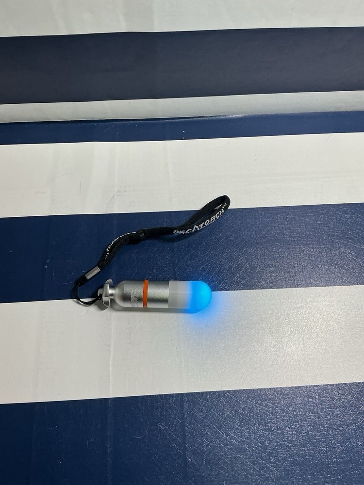 OrcaTorch SD01 Dive Signal Light, Blue, Submersible Mini Beacon Constant & Flash