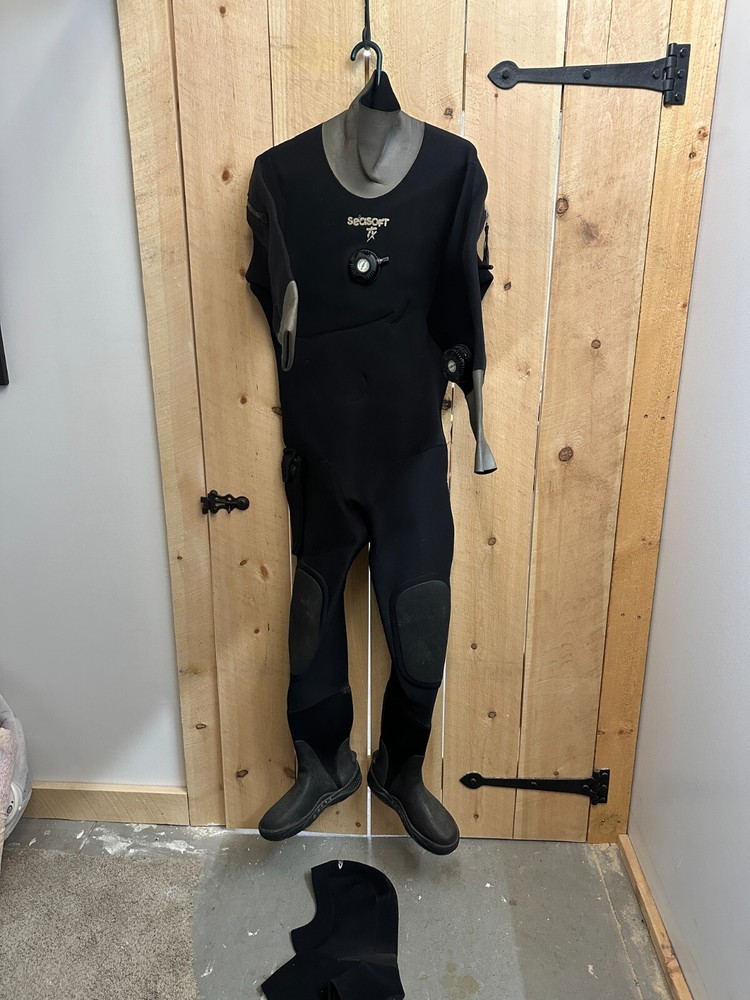 Seasoft Neoprene drysuit & undergarment