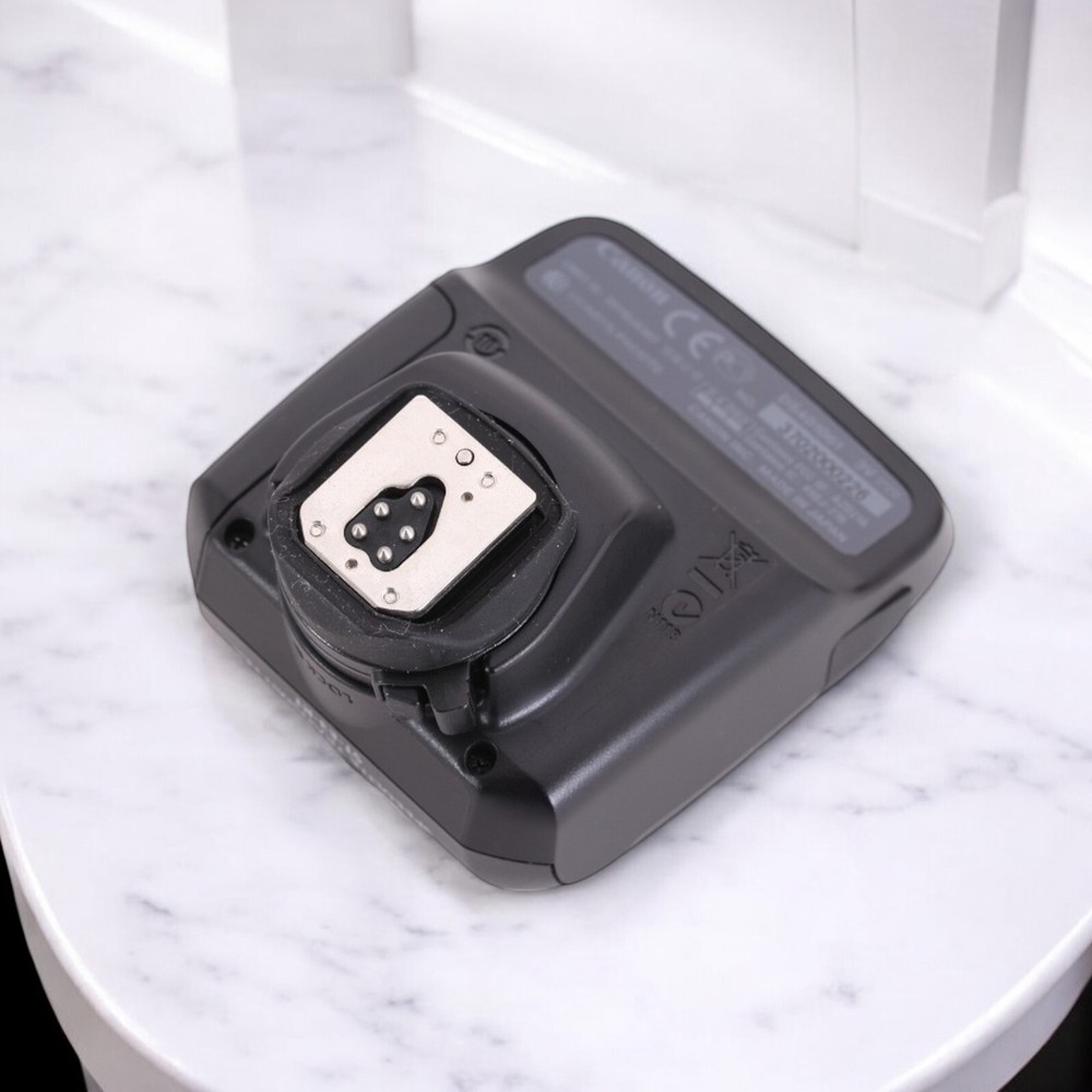 Canon Speedlite Transmitter ST-E3-RT Japan