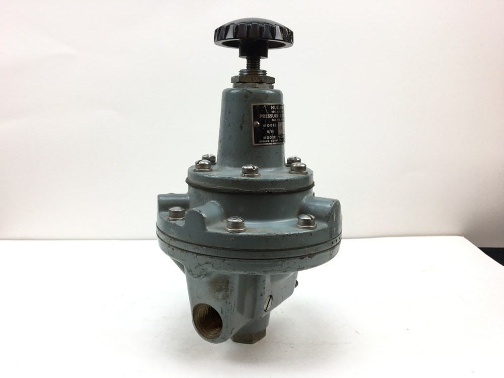 Moore Nullmatic 42H30 Pressure Regulator 0-30 PSI
