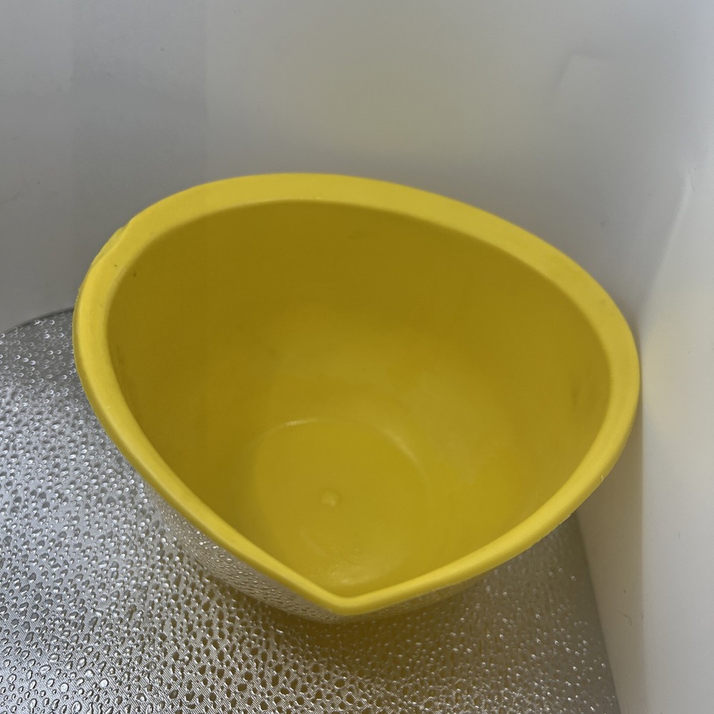 Teardrop Yellow Nesting Mixing Bowls (4)