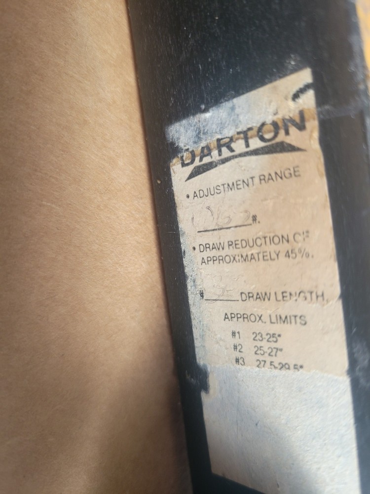 Darton 40B Black Brown RH Compound Bow W/Quiver & Sights