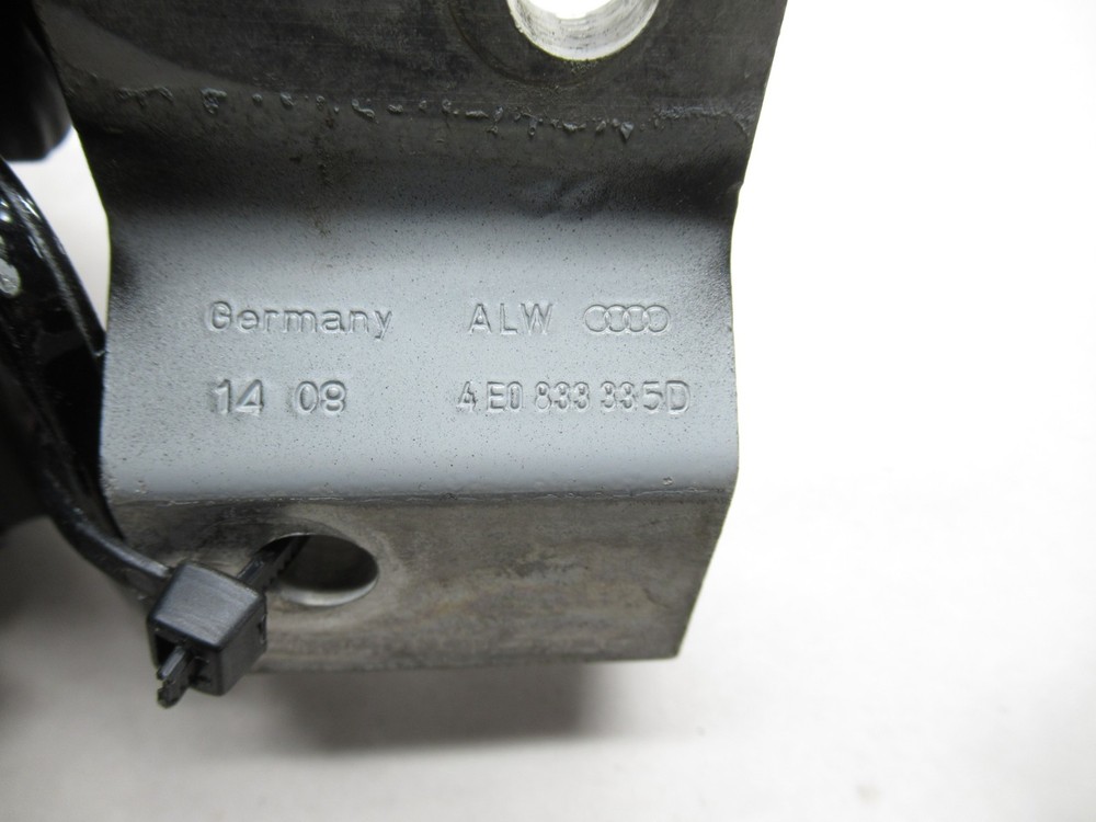 2004-2010 Audi A8 Rear Driver-Left Door Hinge Set 4E0 833 335D OEM