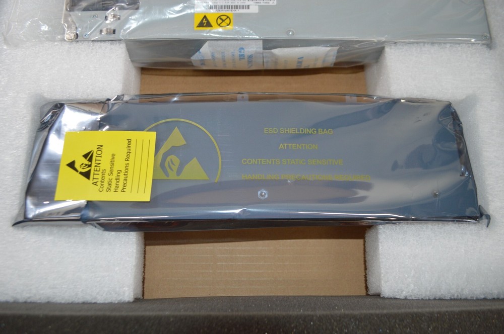 Apple 614-0408 Fan Array and Power Supply for Intel-based Xserver (Early 2008)