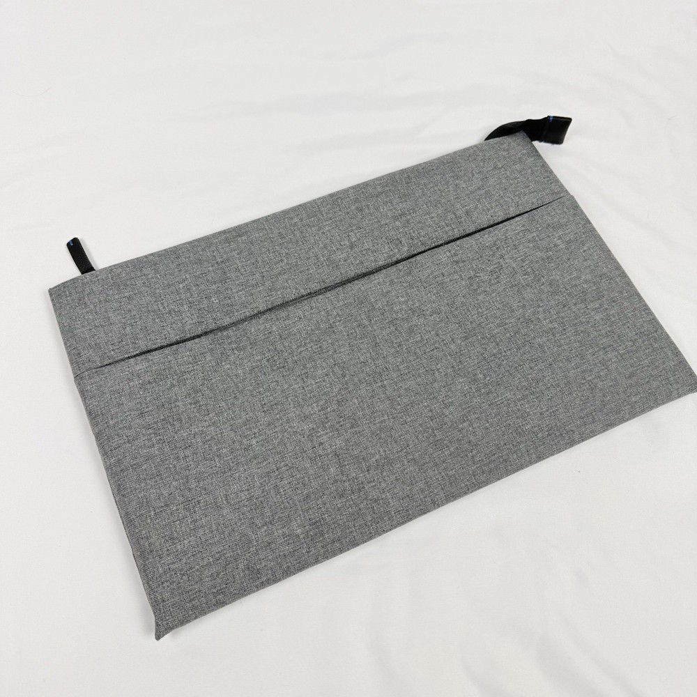 Wacom Large Soft Carrying Case and Pen Accessory Case Gray Pockets Zip Closure