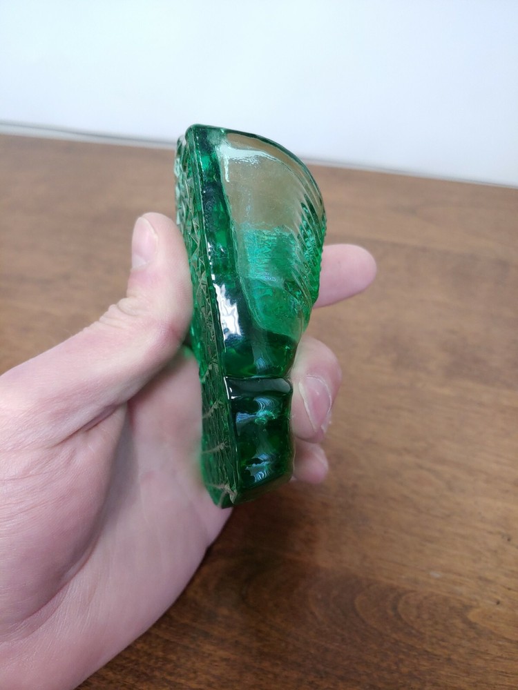 BEAUTIFUL GREEN GLASS BOOT MATCHSAFE STRIKER WALL PLAQUE