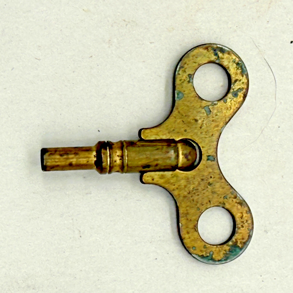 Brass Plated Clock Key #0 2.4mm (CM71-3289)