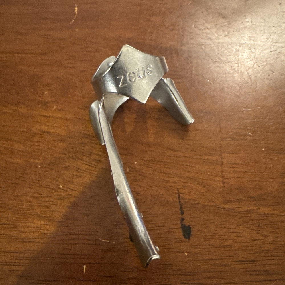 NOS Zeus Bicycle Cable Guide Bottom Bracket