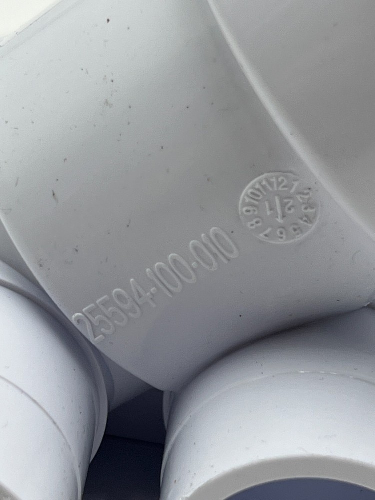 Jet Body Poly Plug 25594-100-010